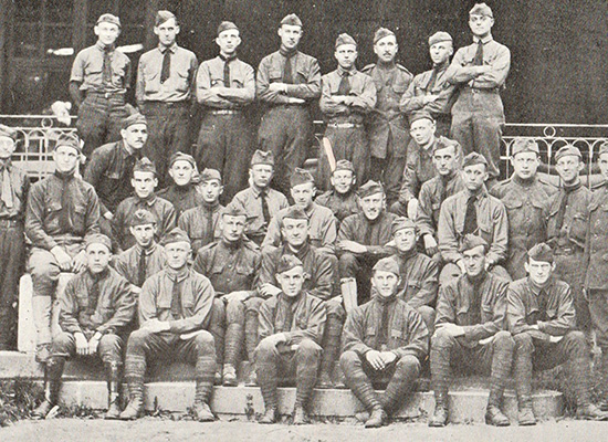 The Syracuse University Hospital Unit posing for group photo