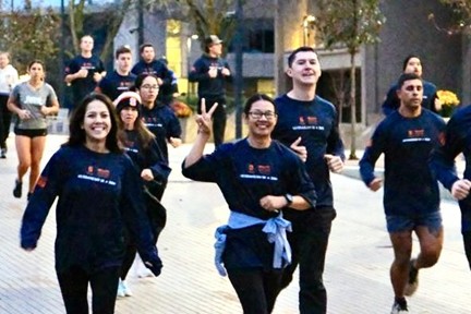 Uma Lama running.