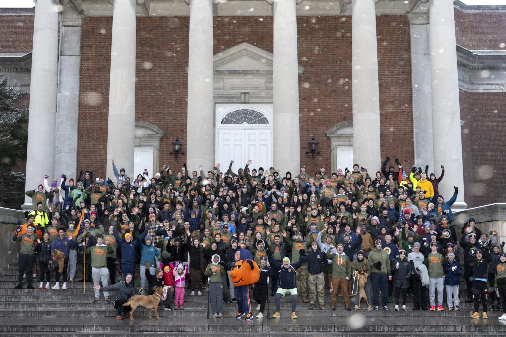 Group photo of all the runners at the 2025 veterans day 5K run.